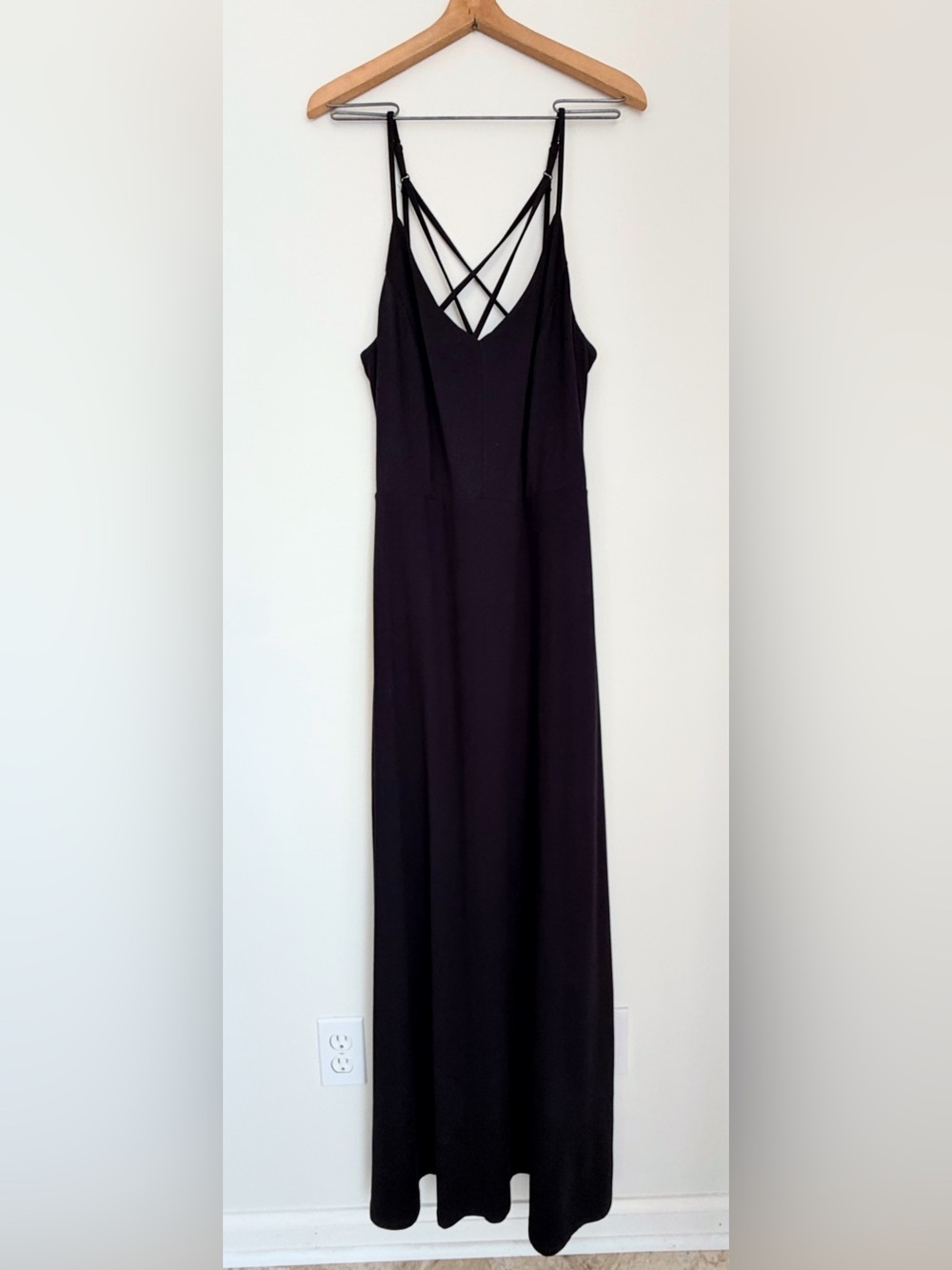 Market & Spruce Black Strappy V-Neck Maxi Dress